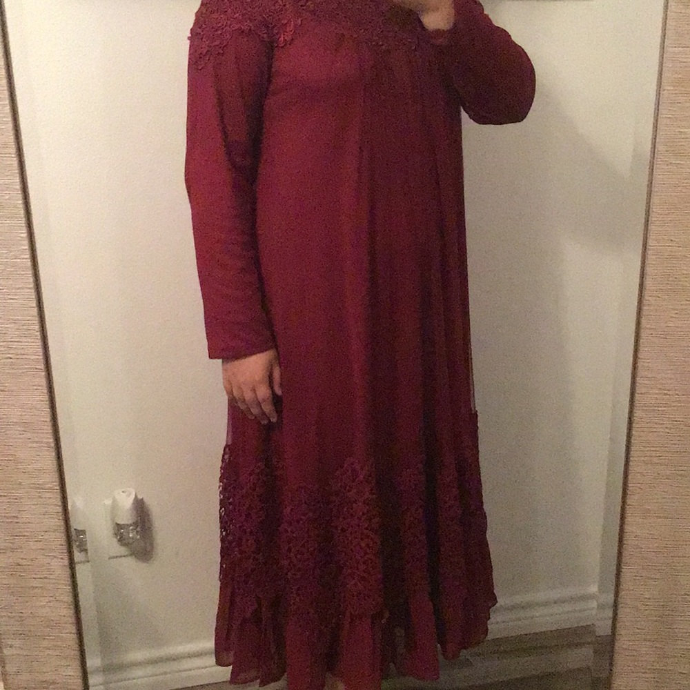 Dainty jewells dress❤️